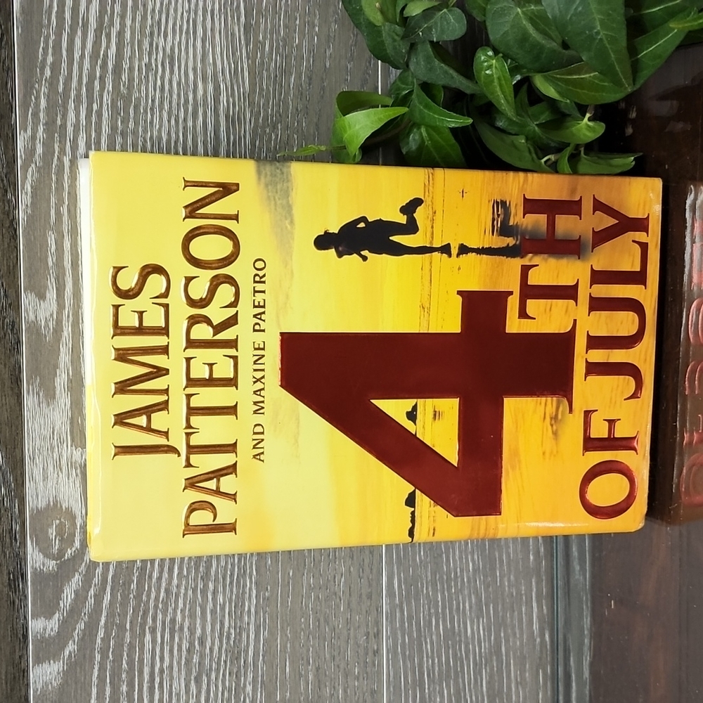 James Patterson 4th of July new York times best seller  thriller